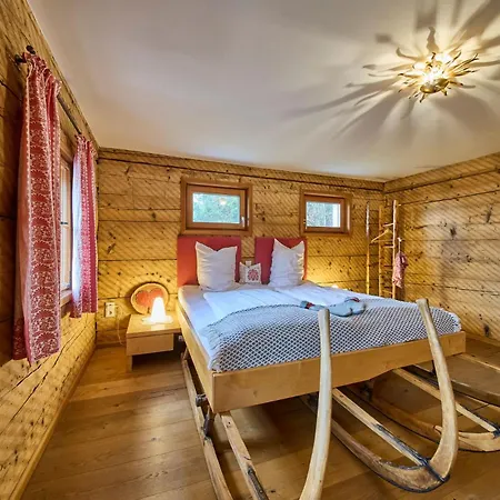 Waldharmonie - Chalet & Apartments Bad Goisern Room photo